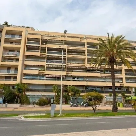 Menton, 2 Pieces, 4 Personnes - Fr-1-196-223 Apartment *